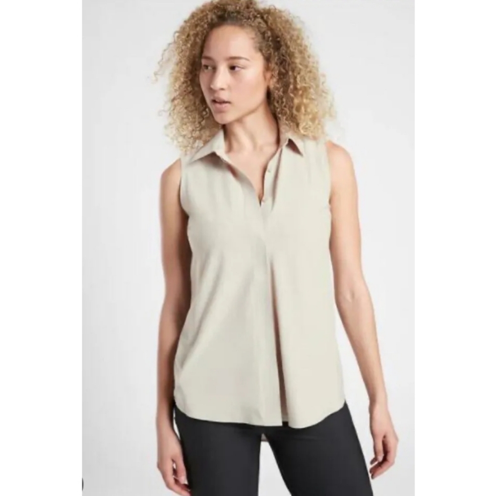 ATHLETA Medium Urbanite Tank Button Front Beige Athletic Button Down Tank Top